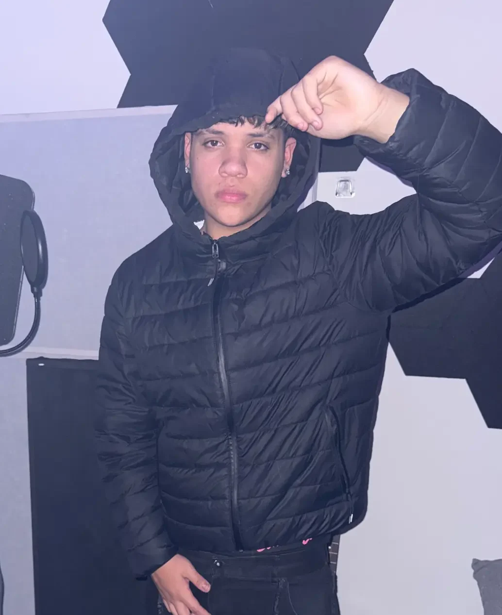 L